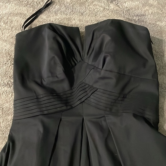 Black House White Market Dress - Picture 2 of 3